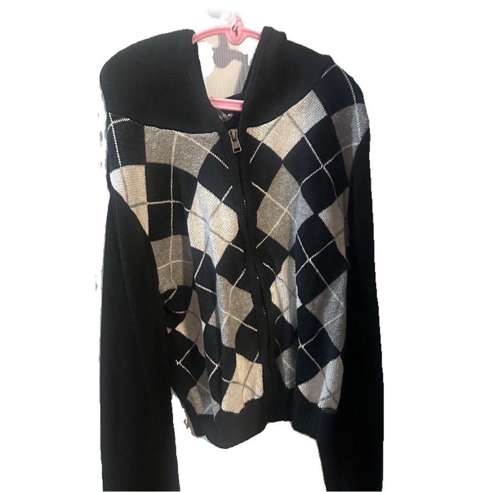 Hollister Black and White Preppy Cardigan